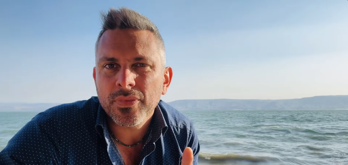 (Day 800) Swords of Iron – “🕎 Hanukkah: Light Vs Darkness”